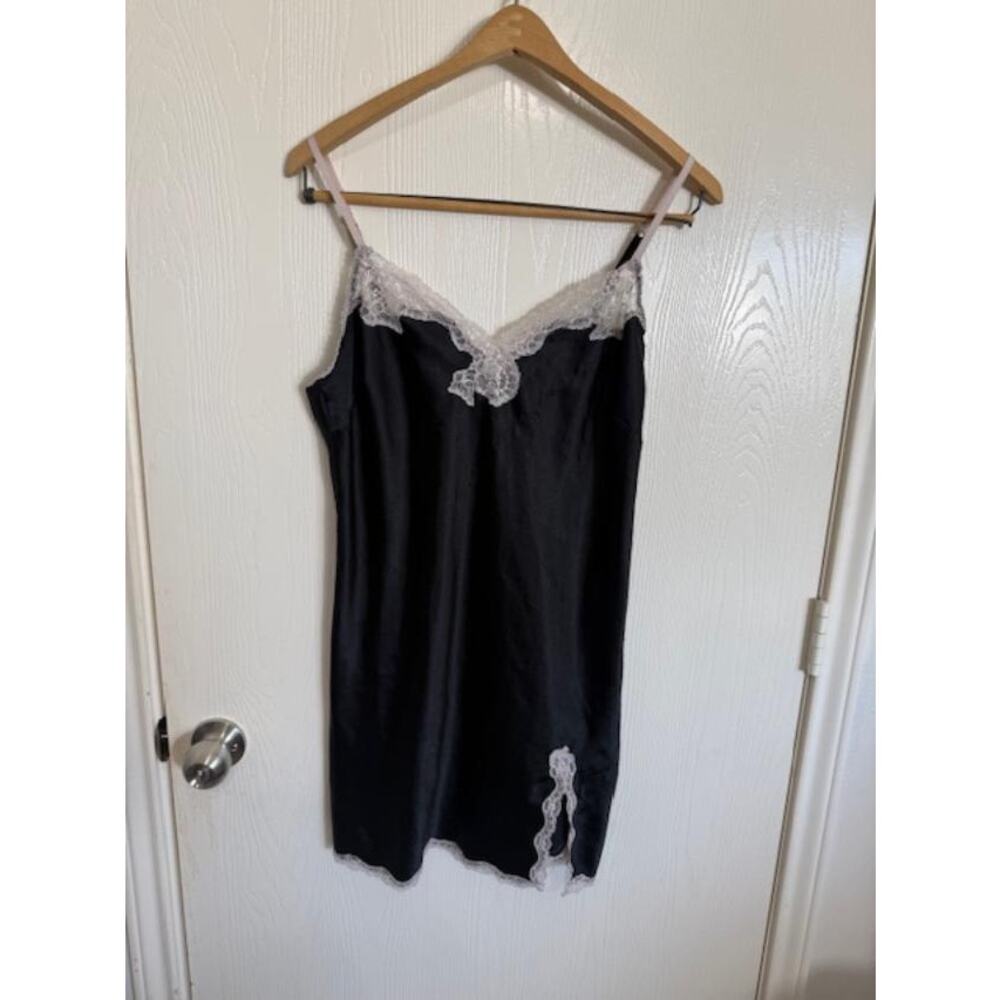 Victorias secret Lingerie / Satin Black Mini Slip Dress Y2k L